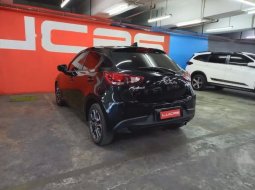 Mobil Mazda 2 2018 Hatchback dijual, Banten 4