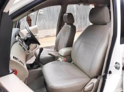 Jual mobil bekas murah Toyota Kijang Innova G 2013 di Jawa Timur 8