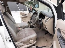 Jual mobil bekas murah Toyota Kijang Innova G 2013 di Jawa Timur 3