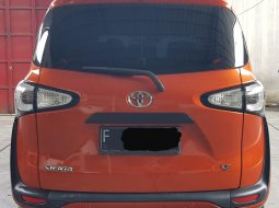 Toyota Sienta V A/T ( Matic ) 2017/ 2018 Orange Km 68rban Mulus Siap Pakai Tangan 1 2