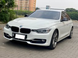 BMW 328i AT PUTIH 2014 2