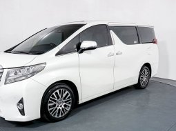 Toyota Alphard 2.5 G AT 2017 Putih 3