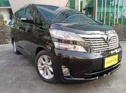 DKI Jakarta, Toyota Vellfire V 2011 kondisi terawat 18