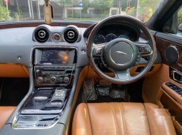 Jual mobil Jaguar XJ Portfolio L 2015 bekas, DKI Jakarta 9