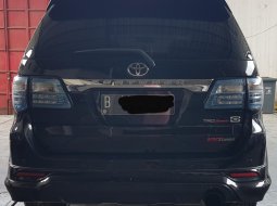 Toyota Fortuner VNT TRD A/T ( Matic Diesel ) 2013 Hitam Siap Pakai Good Condition 2