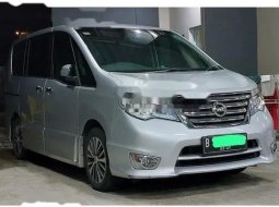 Mobil Nissan Serena 2017 Highway Star dijual, Banten 3