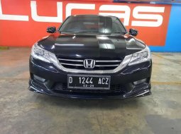 Mobil Honda Accord 2015 VTi-L terbaik di DKI Jakarta