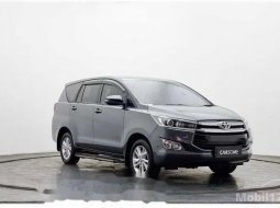 Jual mobil bekas murah Toyota Kijang Innova V 2019 di Banten