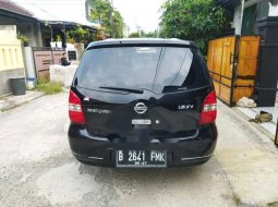 Mobil Nissan Grand Livina 2012 SV terbaik di Jawa Barat 7