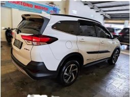 Jawa Timur, jual mobil Toyota Sportivo 2021 dengan harga terjangkau 3