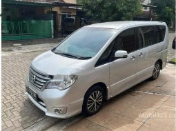 Mobil Nissan Serena 2017 Highway Star dijual, Banten 6