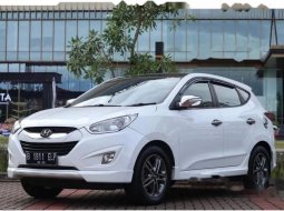 Dijual mobil bekas Hyundai Tucson XG, Banten  9