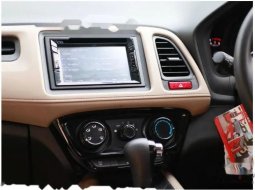 Mobil Honda HR-V 2018 S terbaik di Banten 6