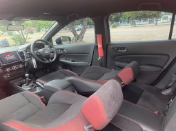 Honda City Hatchback RS MT 2021 Merah 9