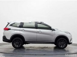 Jual cepat Daihatsu Terios X 2020 di Banten 10