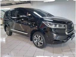 Mobil Toyota Kijang Innova 2021 V terbaik di Jawa Timur 12