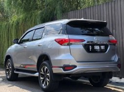 Jual Toyota Fortuner TRD 2018 harga murah di Jawa Barat 10