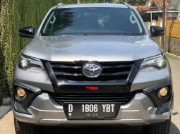 Jual Toyota Fortuner TRD 2018 harga murah di Jawa Barat