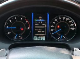 Jual Toyota Fortuner TRD 2018 harga murah di Jawa Barat 6