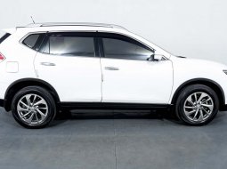 JUAL Nissan X-Trail 2.5 AT 2014 Putih 5