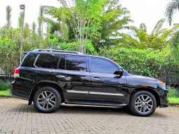 Promo Akhir Tahun !!!Lexus LX-570 Sport - 2014 - Pajak 2023 - Airsus Hidrolik - Audio Mark Levinsion 1