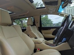 Toyota Alphard 2.5 G A/T 2016 Putih Sangat Terawat 10