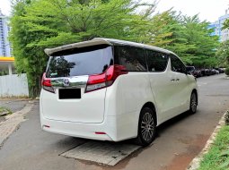 Toyota Alphard 2.5 G A/T 2016 Putih Sangat Terawat 13