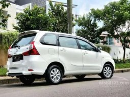 Mobil Toyota Avanza 2017 G terbaik di Banten 6