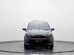 Jual mobil bekas murah Toyota Sienta V 2018 di Jawa Barat 3