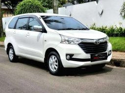 Mobil Toyota Avanza 2017 G terbaik di Banten 3