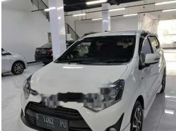 Dijual mobil bekas Toyota Agya , Jawa Timur  3