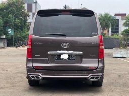 Mobil Hyundai H-1 2018 Royale dijual, Banten 4