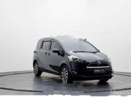 Jual mobil bekas murah Toyota Sienta V 2018 di Jawa Barat 4