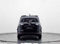 Jual mobil bekas murah Toyota Sienta V 2018 di Jawa Barat 1