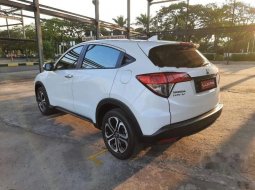 Jual mobil bekas murah Honda HR-V E 2021 di DKI Jakarta 4