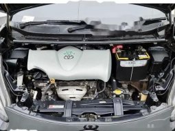 Jual mobil bekas murah Toyota Sienta V 2018 di Jawa Barat 6