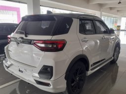 Toyota Fortuner New  4x2 2.8 GR Sport A/T DSL 5