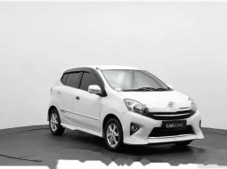 Mobil Toyota Sportivo 2016 terbaik di Jawa Barat