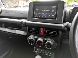 Suzuki Jimny AT Single Tone 2021 Abu-abu 13