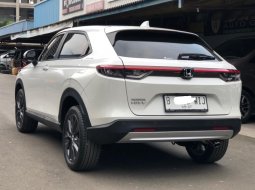 HONDA HR-V SPESIAL EDITION AT PUTIH 2022 DIJAMIN FULL ORIGINAL!! 6
