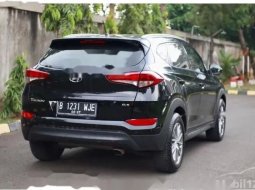 Mobil Hyundai Tucson 2016 GLS dijual, Banten 10