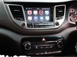 Mobil Hyundai Tucson 2016 GLS dijual, Banten 1