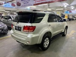 Jual Toyota Fortuner G 2005 harga murah di DKI Jakarta 14