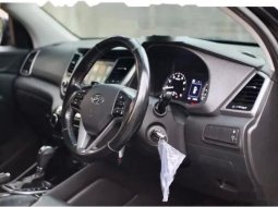Mobil Hyundai Tucson 2016 GLS dijual, Banten 9