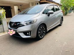 Jual Honda Jazz RS 2016 harga murah di DKI Jakarta 8