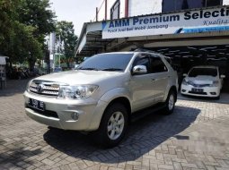 Jual Toyota Fortuner G 2011 harga murah di Jawa Timur 9