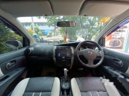 Jual mobil bekas murah Nissan Grand Livina SV 2013 di Jawa Timur 5