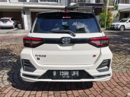 Toyota Raize 1.0T GR Sport CVT (Two Tone) 2021 4