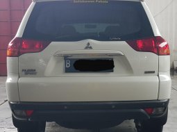 Mitsubishi Pajero Exceed A/T ( Matic ) 2011 Putih Mulus Siap Pakai Good Condition 2