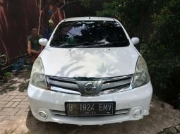 Jual mobil bekas murah Nissan Grand Livina SV 2013 di Jawa Timur 9